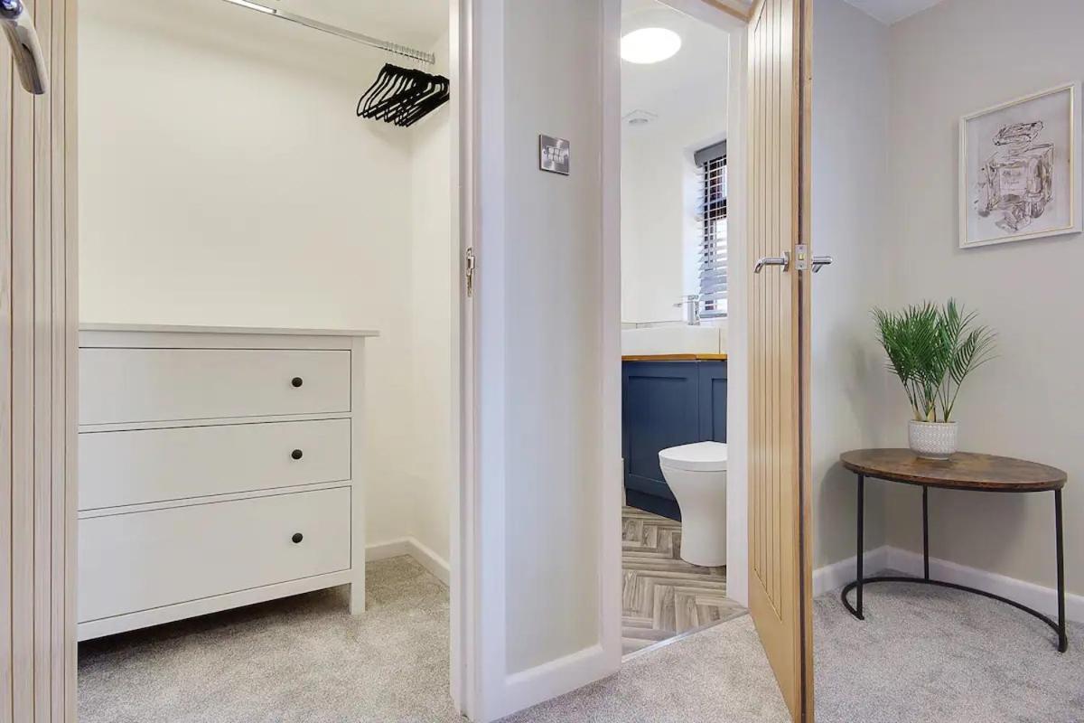 Apartamento Windham Mews - Stunning Flat In Seaside Town Bournemouth Exterior foto