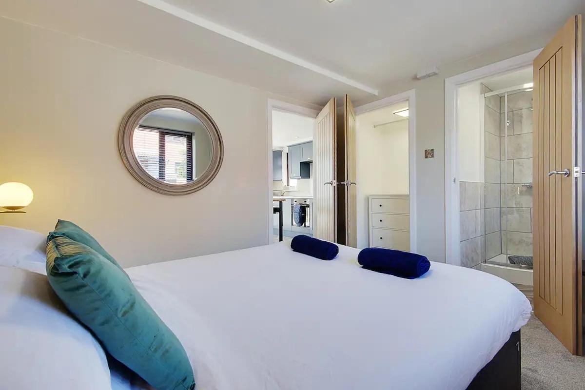Apartamento Windham Mews - Stunning Flat In Seaside Town Bournemouth Exterior foto